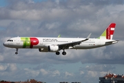 TAP Air Portugal Airbus A321-251N (CS-TJL) at  Lisbon - Portela, Portugal