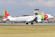 TAP Air Portugal Airbus A321-251NX (CS-TJO) at  Madrid - Barajas, Spain