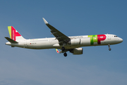 TAP Air Portugal Airbus A321-251NX (CS-TJQ) at  Hamburg - Fuhlsbuettel (Helmut Schmidt), Germany