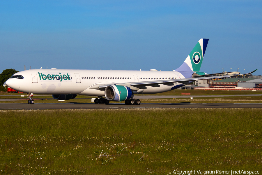 Iberojet Airbus A330-941N (CS-TKH) | Photo 510938