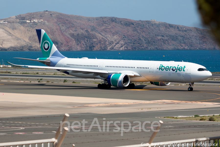 Iberojet Airbus A330-941N (CS-TKH) | Photo 531299