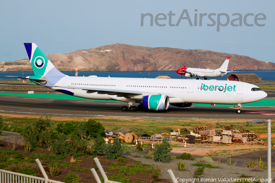 Iberojet Airbus A330-941N (CS-TKH) | Photo 535285