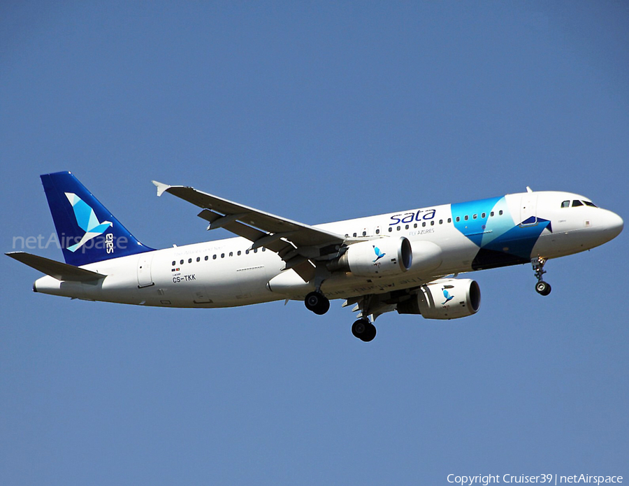 SATA Air Acores Airbus A320-214 (CS-TKK) | Photo 404862