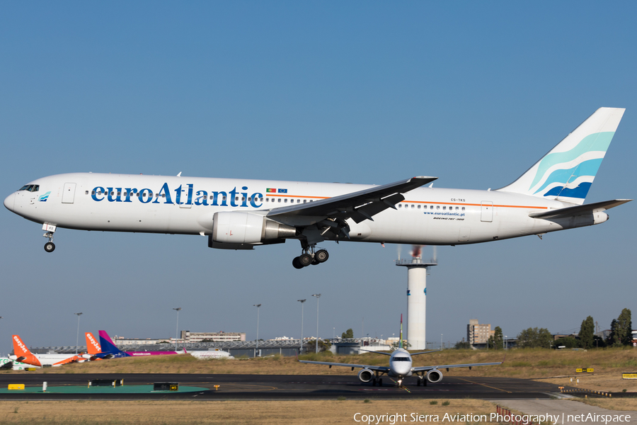 EuroAtlantic Airways Boeing 767-36N(ER) (CS-TKS) | Photo 324500