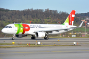 TAP Air Portugal Airbus A320-214 (CS-TMW) at  Zurich - Kloten, Switzerland