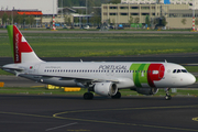 TAP Air Portugal Airbus A320-211 (CS-TNA) at  Amsterdam - Schiphol, Netherlands