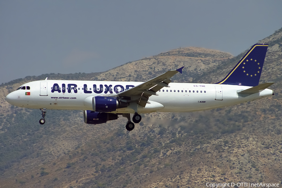 Air Luxor Airbus A320-211 (CS-TNE) | Photo 517268