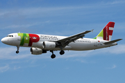 TAP Air Portugal Airbus A320-214 (CS-TNG) at  Copenhagen - Kastrup, Denmark