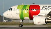 TAP Air Portugal Airbus A320-214 (CS-TNG) at  Lisbon - Portela, Portugal