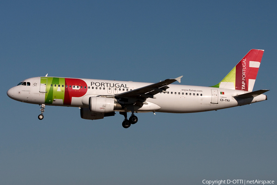 TAP Air Portugal Airbus A320-214 (CS-TNJ) | Photo 268624