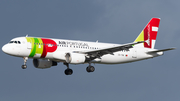 TAP Air Portugal Airbus A320-214 (CS-TNK) at  Hamburg - Fuhlsbuettel (Helmut Schmidt), Germany