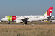 TAP Air Portugal Airbus A320-214 (CS-TNK) at  Lisbon - Portela, Portugal