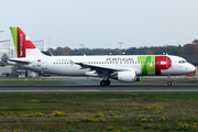 TAP Air Portugal Airbus A320-214 (CS-TNM) at  Frankfurt am Main, Germany