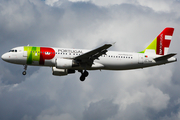 TAP Air Portugal Airbus A320-214 (CS-TNM) at  Hamburg - Fuhlsbuettel (Helmut Schmidt), Germany