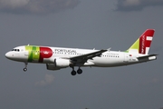 TAP Air Portugal Airbus A320-214 (CS-TNM) at  Hamburg - Fuhlsbuettel (Helmut Schmidt), Germany