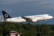 TAP Air Portugal Airbus A320-214 (CS-TNP) at  Geneva - International, Switzerland