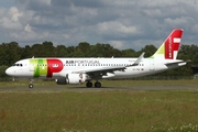TAP Air Portugal Airbus A320-214 (CS-TNQ) at  Hamburg - Fuhlsbuettel (Helmut Schmidt), Germany