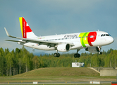 TAP Air Portugal Airbus A320-214 (CS-TNR) at  Oslo - Gardermoen, Norway