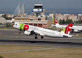 TAP Air Portugal Airbus A320-214 (CS-TNS) at  Lisbon - Portela, Portugal