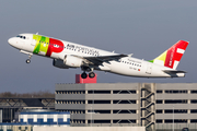 TAP Air Portugal Airbus A320-214 (CS-TNX) at  Brussels - International, Belgium
