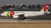 TAP Air Portugal Airbus A320-214 (CS-TNX) at  Lisbon - Portela, Portugal