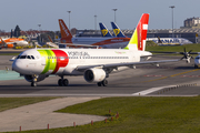 TAP Air Portugal Airbus A320-214 (CS-TNY) at  Lisbon - Portela, Portugal