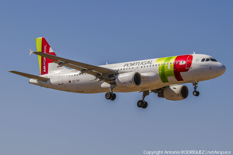 TAP Air Portugal Airbus A320-214 (CS-TNY) | Photo 284871