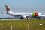 TAP Air Portugal Airbus A330-223 (CS-TOI) at  Porto, Portugal