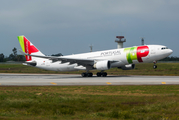 TAP Air Portugal Airbus A330-223 (CS-TOK) at  Porto, Portugal