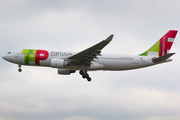 TAP Air Portugal Airbus A330-223 (CS-TOK) at  London - Heathrow, United Kingdom