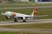TAP Air Portugal Airbus A330-202 (CS-TOM) at  Sao Paulo - Guarulhos - Andre Franco Montoro (Cumbica), Brazil