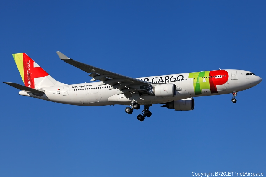 TAP Air Portugal Airbus A330-202 (CS-TON) | Photo 430448