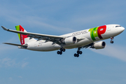 TAP Air Portugal Airbus A330-202 (CS-TOP) at  London - Heathrow, United Kingdom