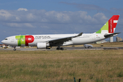 TAP Air Portugal Airbus A330-202 (CS-TOP) at  Lisbon - Portela, Portugal