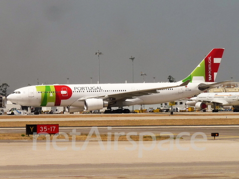 TAP Air Portugal Airbus A330-202 (CS-TOP) at  Lisbon - Portela, Portugal