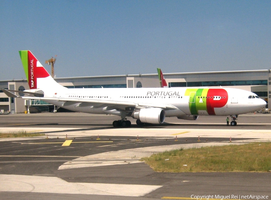 TAP Air Portugal Airbus A330-202 (CS-TOP) | Photo 95723
