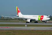 TAP Air Portugal Airbus A330-202 (CS-TOP) at  Porto, Portugal