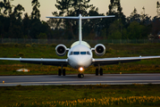 Portugalia Fokker 100 (CS-TPB) at  Porto, Portugal