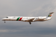Portugalia Embraer ERJ-145EP (CS-TPJ) at  Barcelona - El Prat, Spain