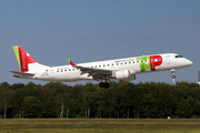 TAP Express (Portugalia) Embraer ERJ-190LR (ERJ-190-100LR) (CS-TPQ) at  Hamburg - Fuhlsbuettel (Helmut Schmidt), Germany