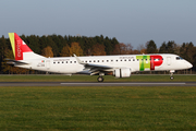 TAP Express (Portugalia) Embraer ERJ-190LR (ERJ-190-100LR) (CS-TPR) at  Hamburg - Fuhlsbuettel (Helmut Schmidt), Germany