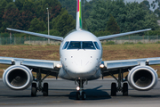 TAP Express (Portugalia) Embraer ERJ-190LR (ERJ-190-100LR) (CS-TPU) at  Porto, Portugal