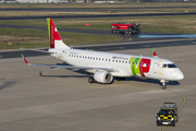TAP Express (Portugalia) Embraer ERJ-190LR (ERJ-190-100LR) (CS-TPU) at  Berlin - Tegel, Germany