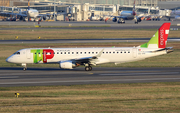 TAP Express (Portugalia) Embraer ERJ-190LR (ERJ-190-100LR) (CS-TPV) at  Toulouse - Blagnac, France