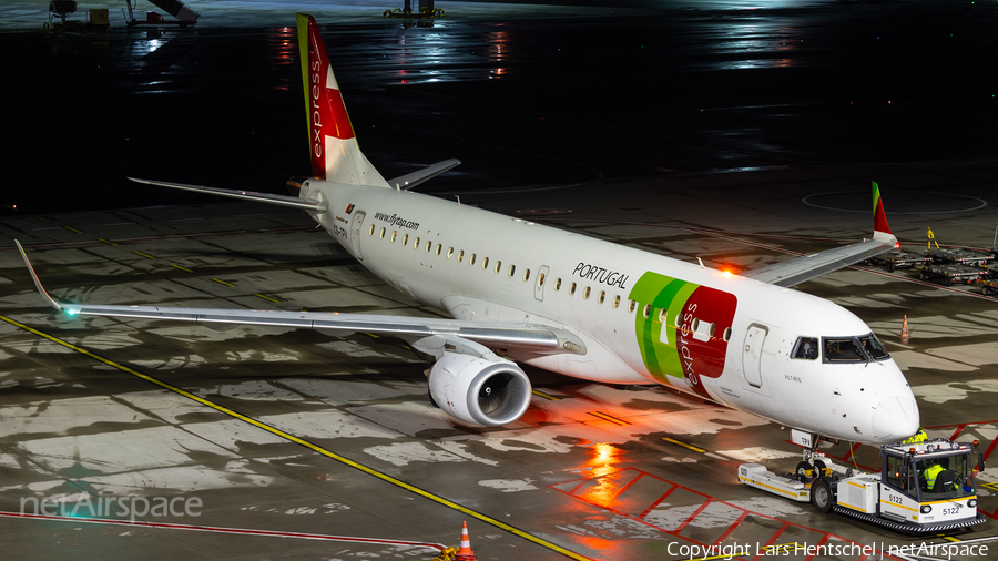 TAP Express (Portugalia) Embraer ERJ-190LR (ERJ-190-100LR) (CS-TPV) | Photo 541745