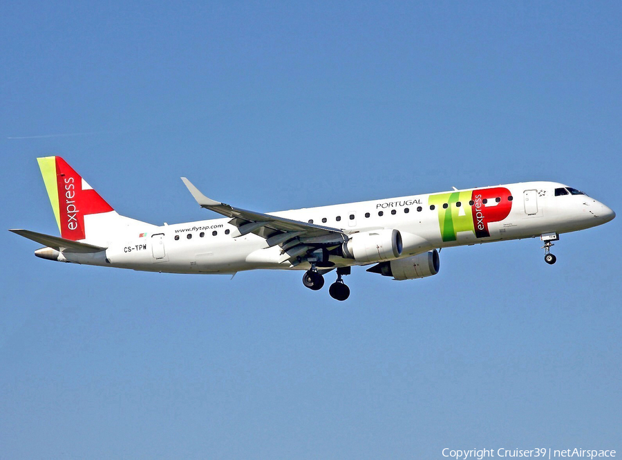 TAP Express (Portugalia) Embraer ERJ-190LR (ERJ-190-100LR) (CS-TPW) | Photo 200510