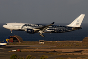 Hi Fly Airbus A330-223 (CS-TQW) at  Gran Canaria, Spain