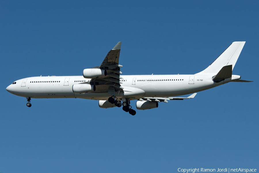 Hi Fly Airbus A340-313 (CS-TQY) | Photo 129402