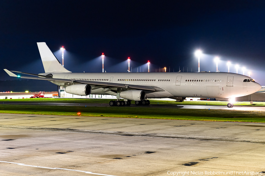 Hi Fly Airbus A340-313 (CS-TQY) | Photo 476120