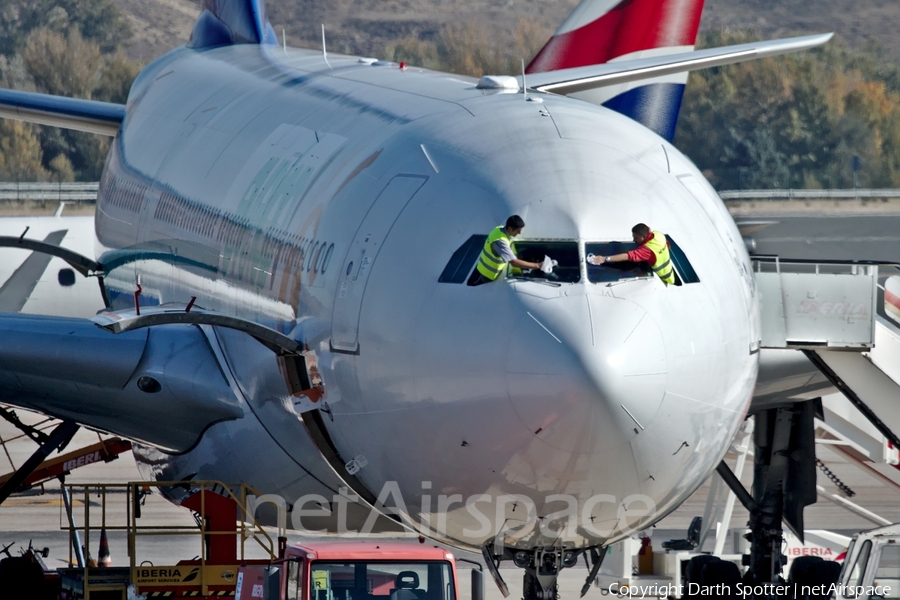 Evelop Airlines Airbus A330-343E (CS-TRH) | Photo 233257